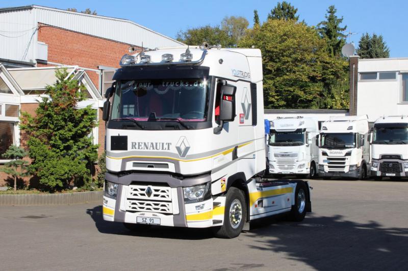 Tractor Renault   T 520 E6 High Sleeper Retarder 2Tank Standklima