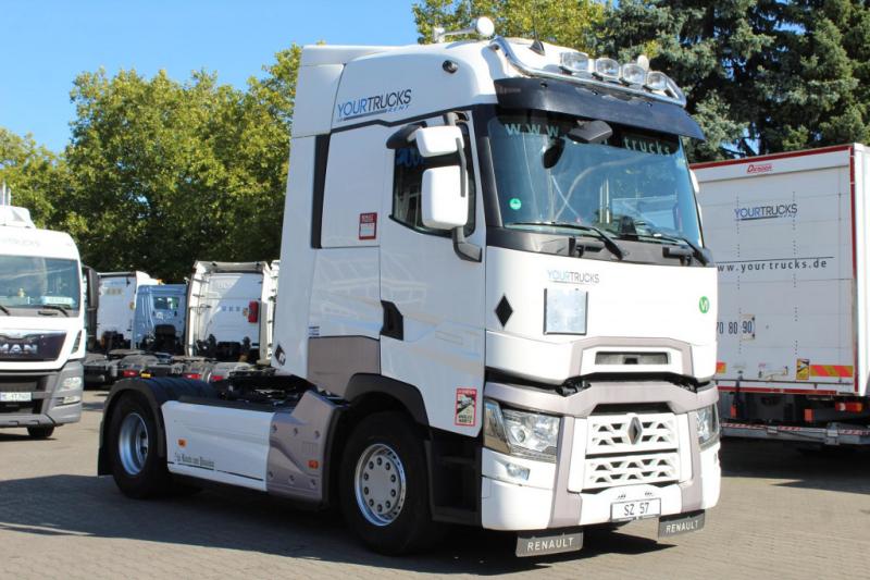 Tractor Renault   T 520 E6 High Sleeper Retarder 2Tank Standklima