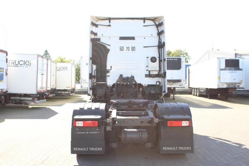 Tractor Renault   T 520 E6 High Sleeper Retarder 2Tank Standklima