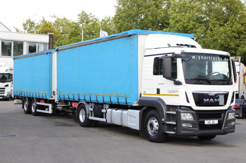 Trailer truck MAN TGS