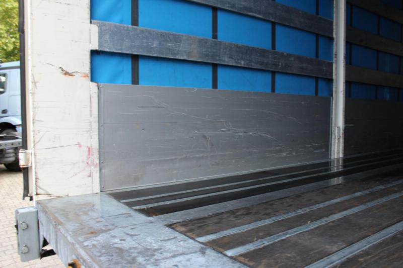 Remolque Fruehauf   Fruehauf 2-Achser SAF Edscha Alu Bordwände