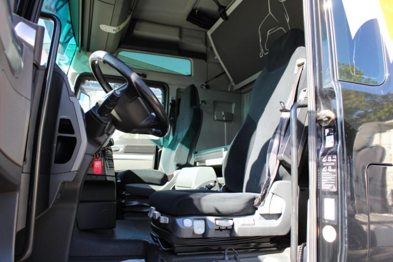 Cabeza tractora MAN 18.480