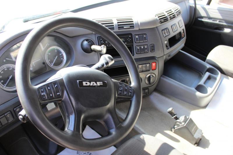 Cabeza tractora DAF CF