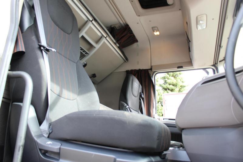 Cabeza tractora DAF XF