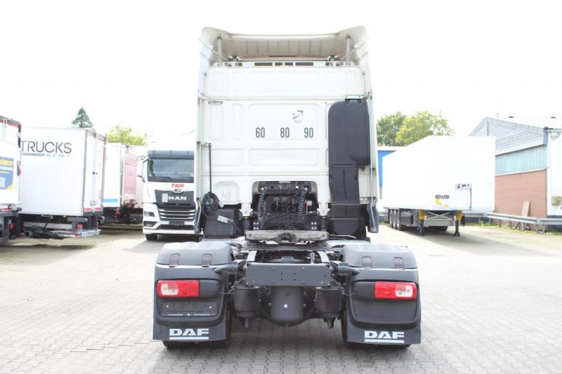 Cabeza tractora DAF XF
