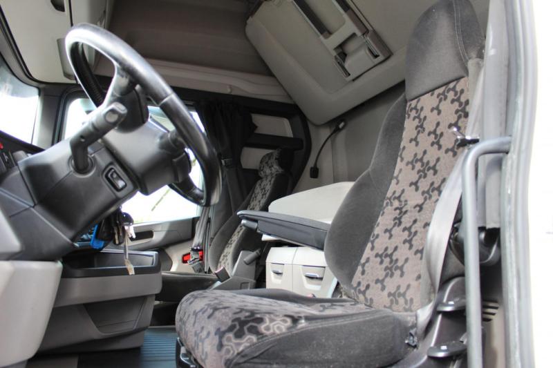 Cabeza tractora Scania L