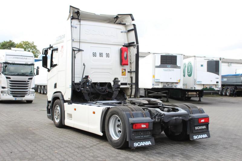 Cabeza tractora Scania L