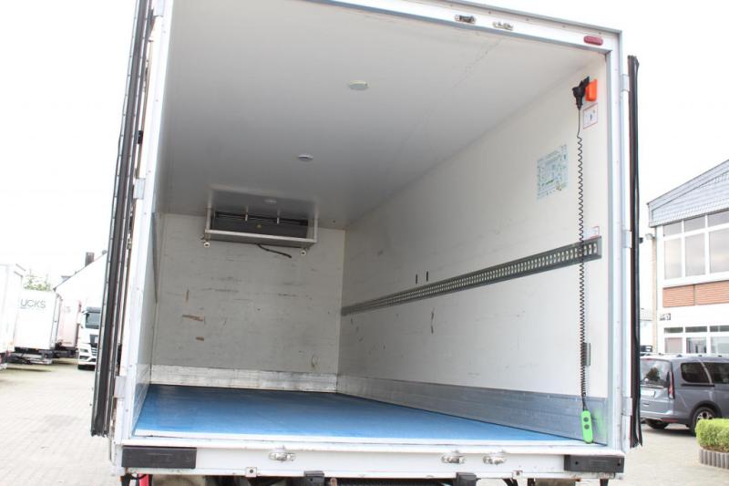 Camión Renault Carrier