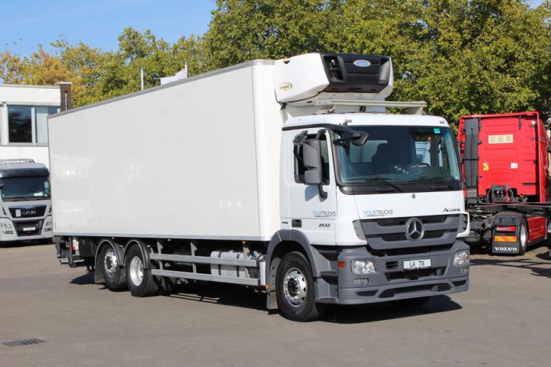 Camión Mercedes E Actros