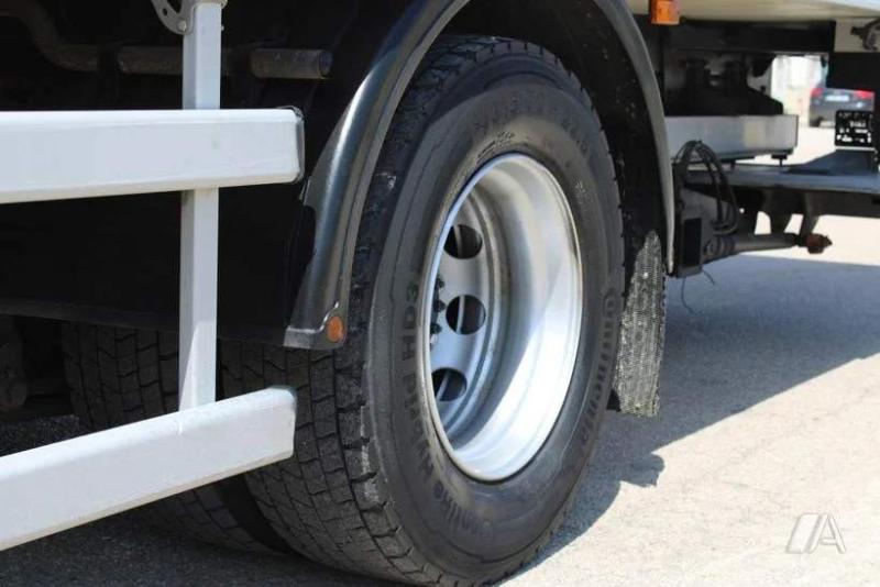 Truck Renault Gamme D