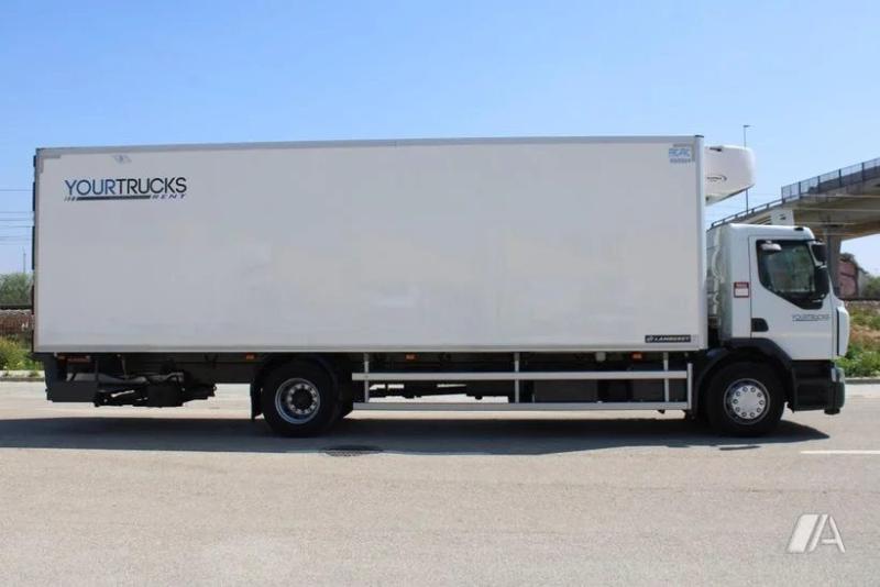 Truck Renault Gamme D