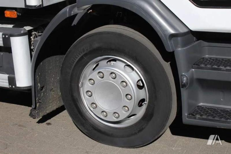 Camion Renault Gamme D WIDE