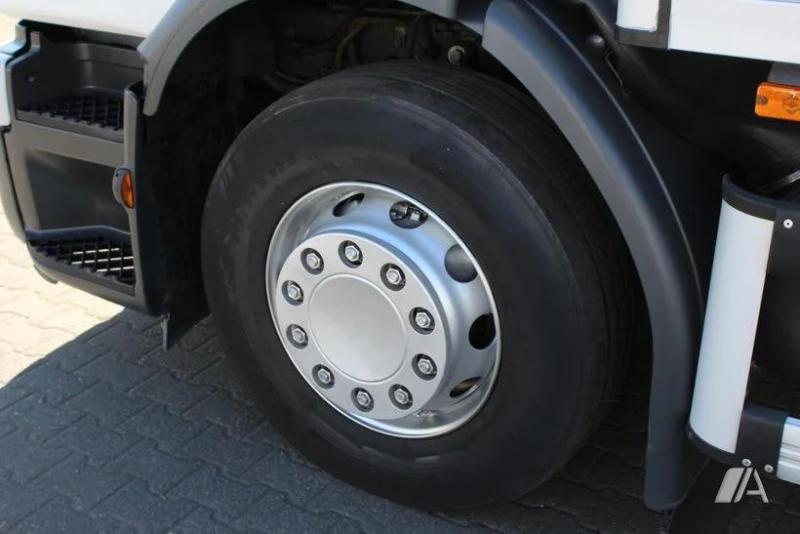 Camion Renault Gamme D WIDE