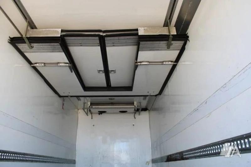 Camion Iveco Eurocargo ML 120 E 22