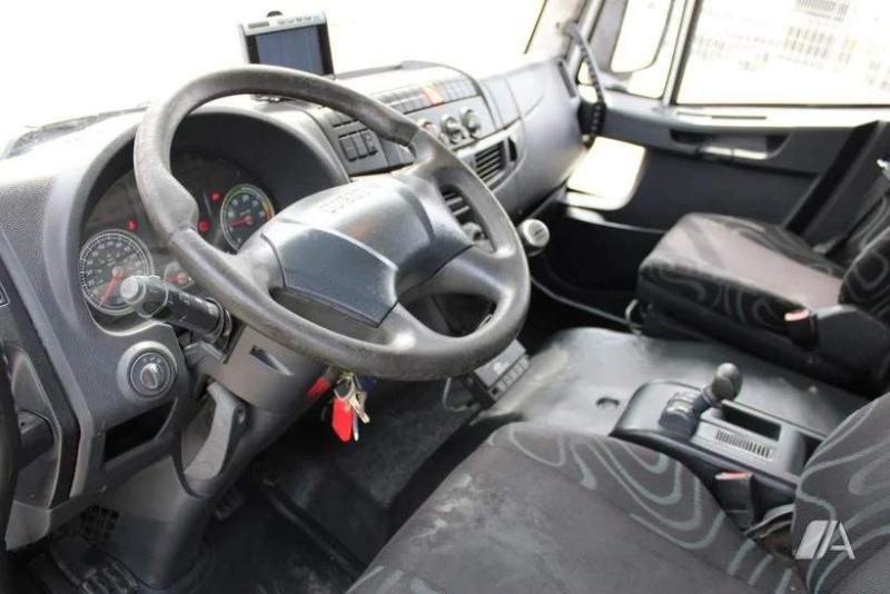 Camion Iveco Eurocargo ML 120 E 22