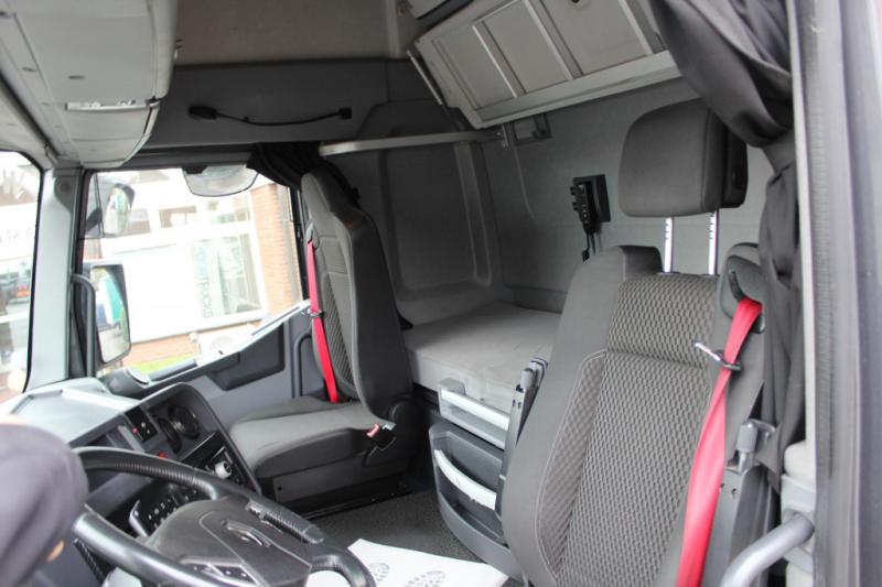 Trattore Renault   T 480 E6 Alufelgen Retarder Vollspoiler Kühlbox