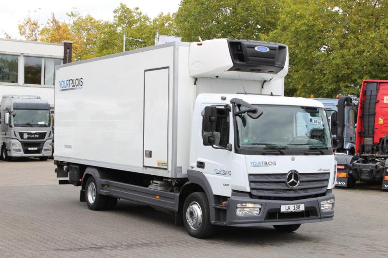 Ciężarówka Mercedes Atego