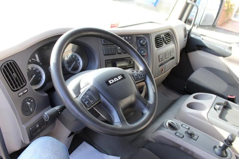Camião DAF LF