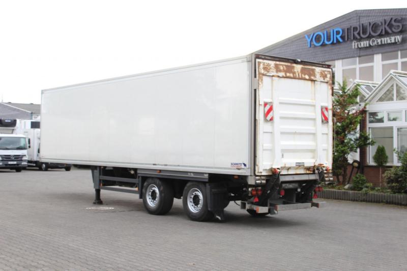 Semi-trailer Schmitz Cargobull   CV 1350 Blumenbreite LBW Lenkachse