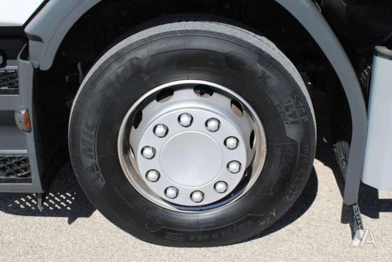 Truck Renault Gamme D