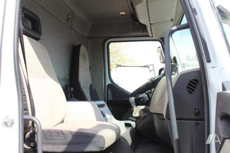 Truck Renault Midlum