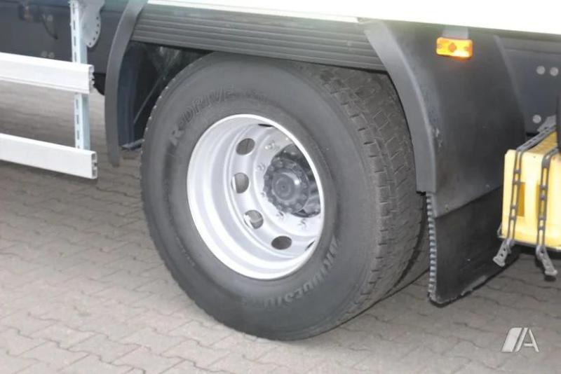 Truck Renault Gamme D WIDE