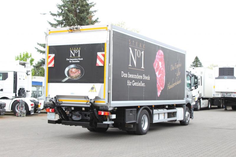 Truck Mercedes Antos