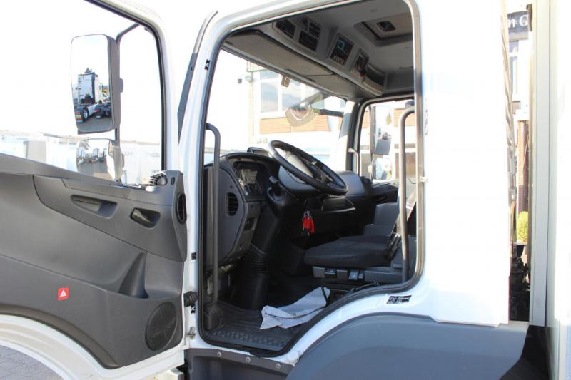 Truck Mercedes Atego