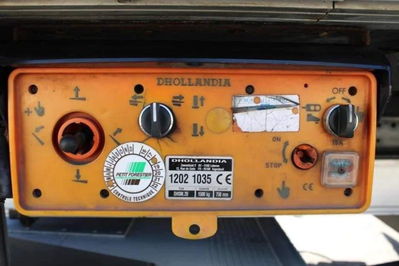 Truck Iveco Eurocargo ML 160 E 22