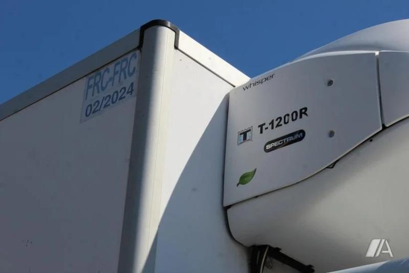 Camião Renault Premium 270 DXI