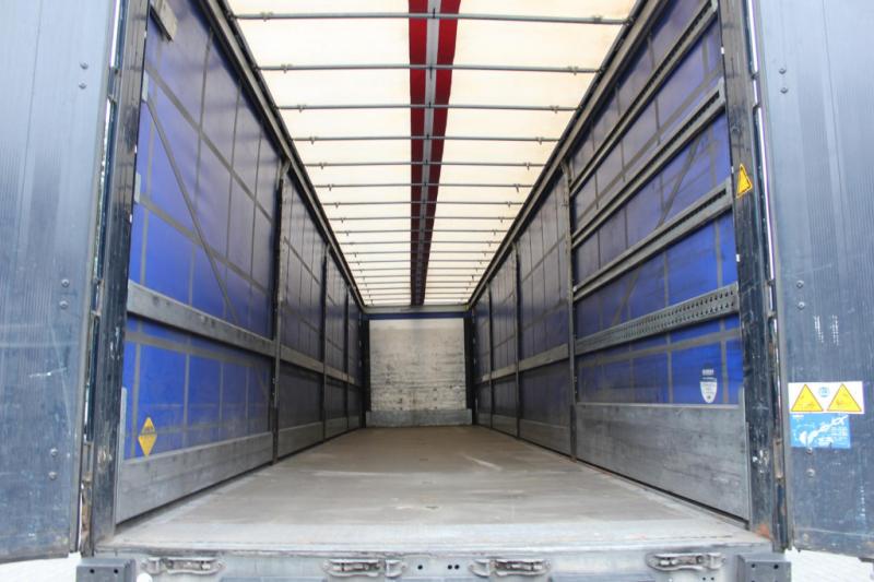 Naczepa Schmitz Cargobull   Plane Edscha Liftachse Pal.-Kasten Lenkachse