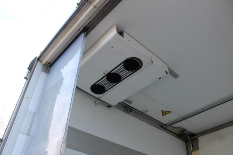 Ciężarówka Mercedes Actros