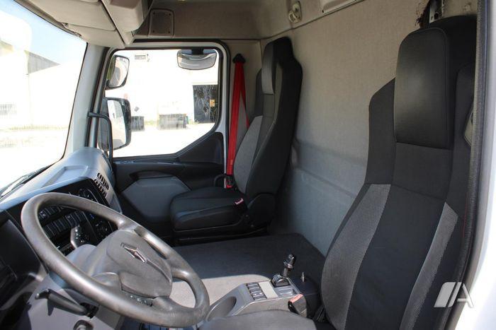 vrachtwagen Renault Gamme D