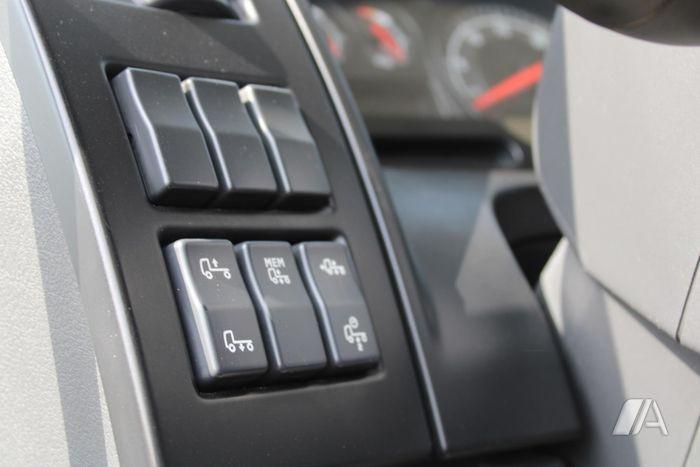 vrachtwagen Renault Gamme D