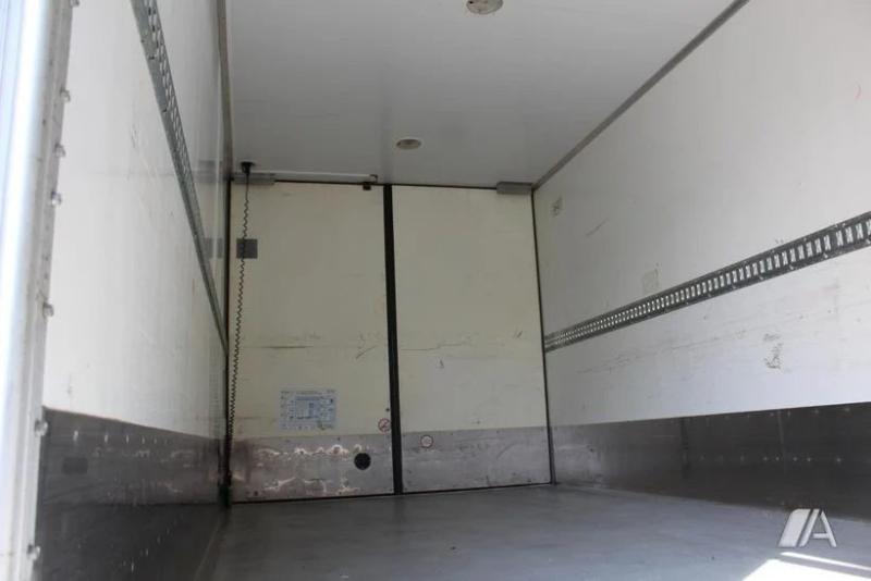 Camion Renault Midlum