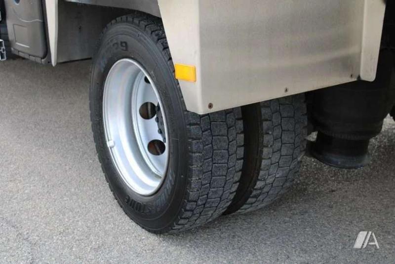 Camión Iveco Eurocargo ML 120 E 22