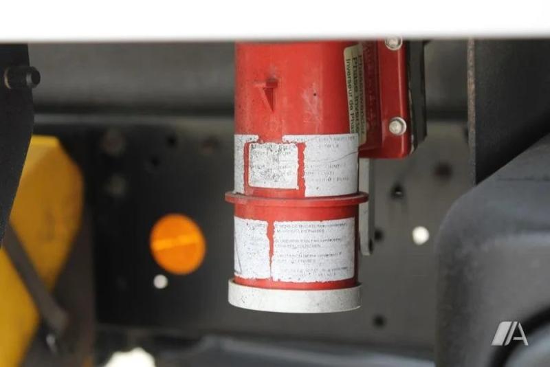 Camión Iveco Eurocargo ML 120 E 22