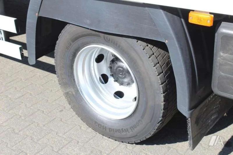 Ciężarówka Renault Gamme D WIDE