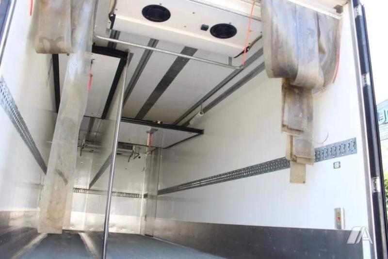 Ciężarówka Mercedes Atego 1624