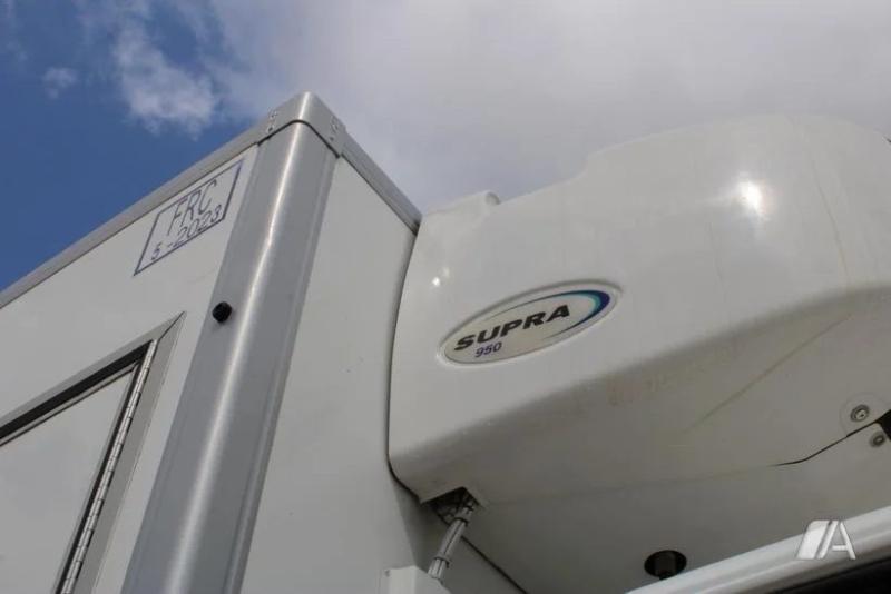 Ciężarówka Iveco Eurocargo ML 120 E 22