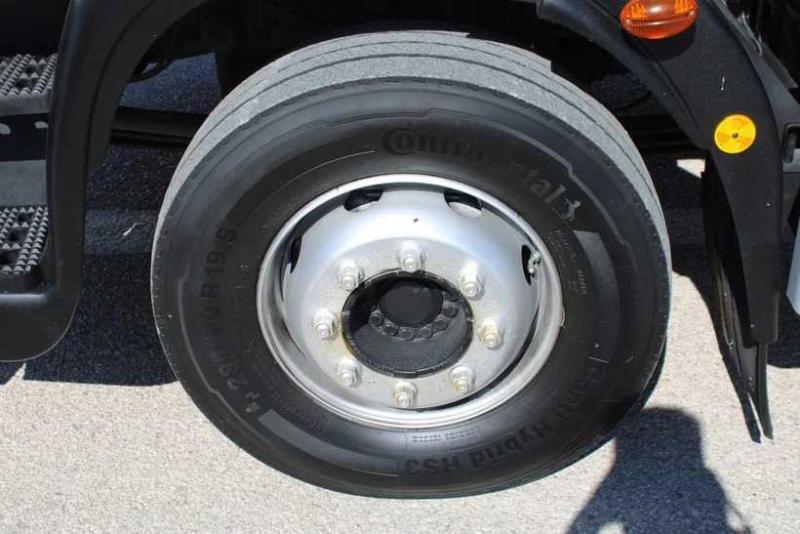 LKW Iveco Eurocargo ML 160 E 22