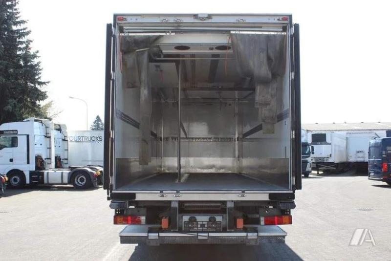 Camión Mercedes Atego 1624