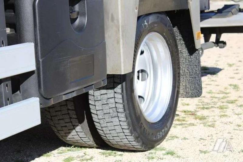 vrachtwagen Iveco Eurocargo ML 120 E 22