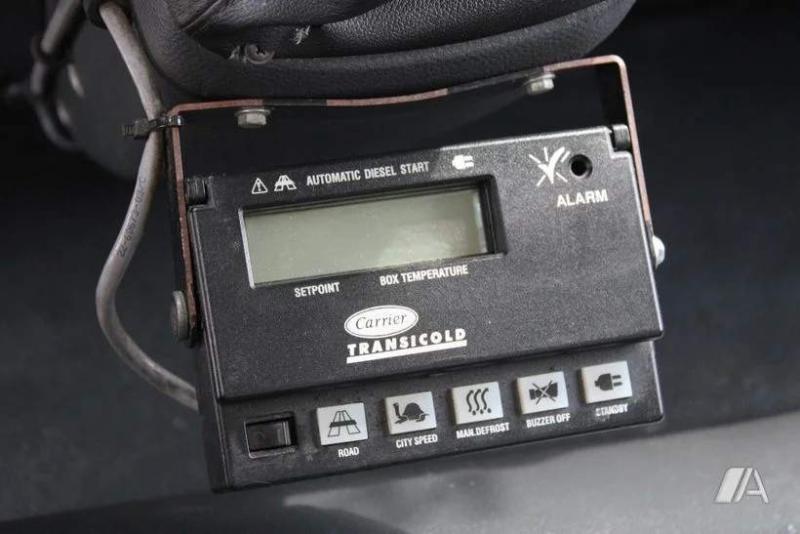 LKW Iveco Eurocargo ML 120 E 22