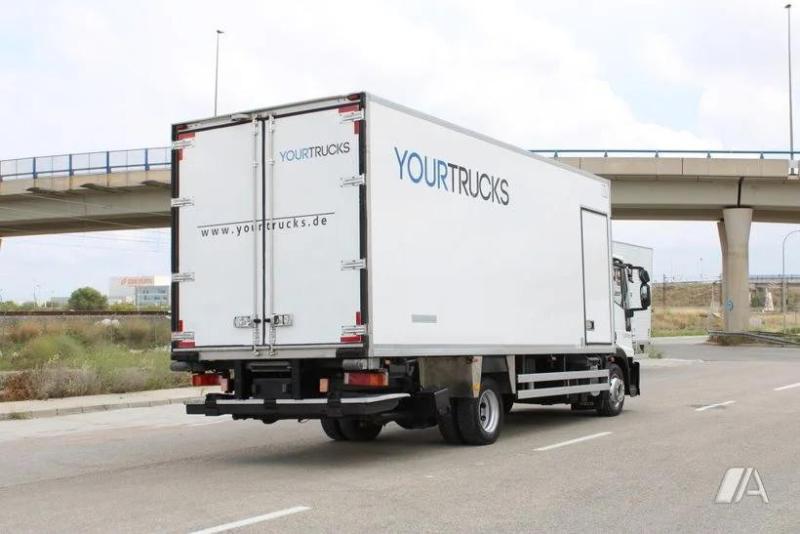 LKW Iveco Eurocargo ML 120 E 22