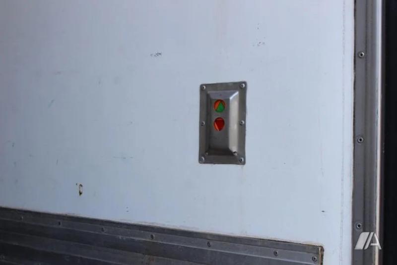 vrachtwagen Renault Midlum 220.12 Dxi