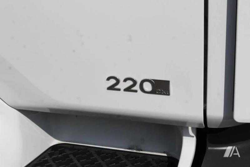 Camion Renault Midlum