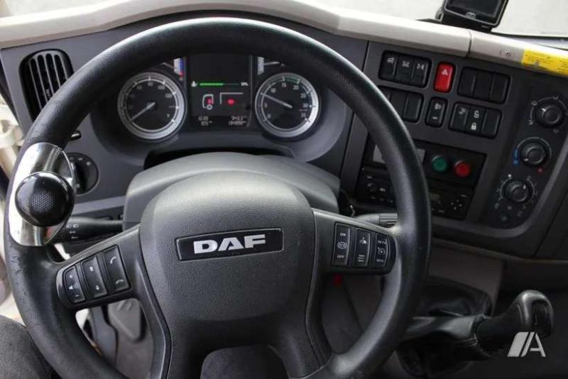 Camion DAF LF
