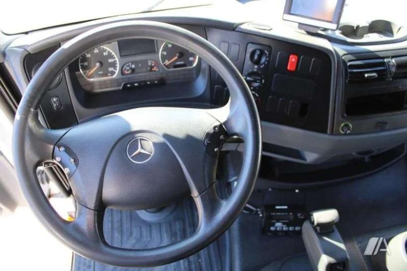 Camion Mercedes Atego 1018