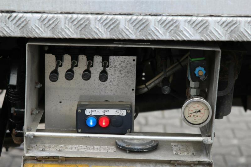 Utilitaire Renault Maxity